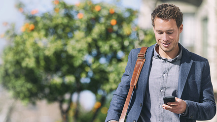 Phone-technology-outdoor-303499014-web-1500px.jpg